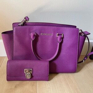 Michael Kors Selma Saffiano Tote with matching Wallet - rare purple color